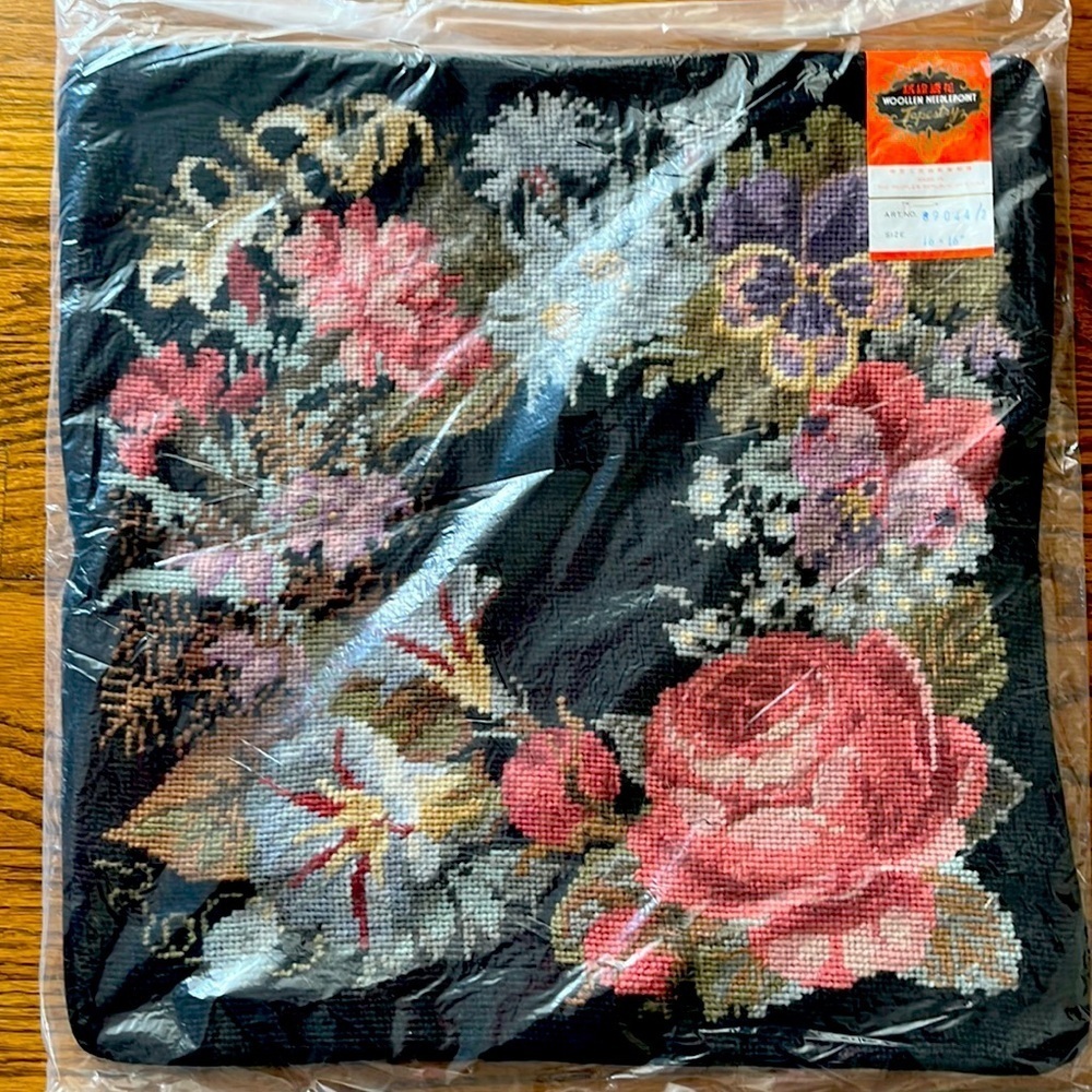 Woolen needlepoint Tapestry, cushion cover